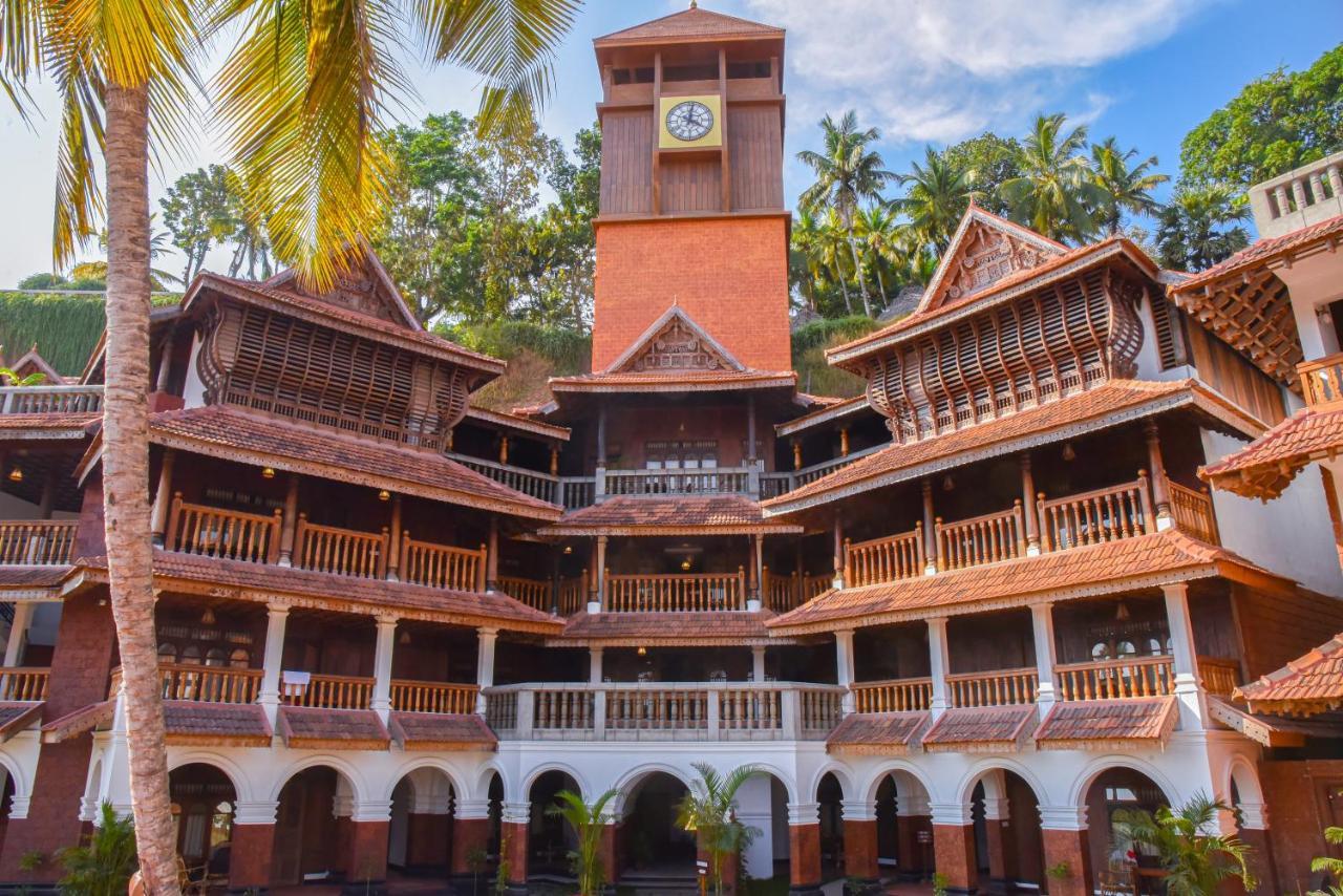 Hotel Ayursoma Ayurveda Royal Retreat Kovalam Exterior foto